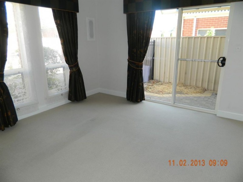 2/33 Raymond Avenue, Seaton SA 5023