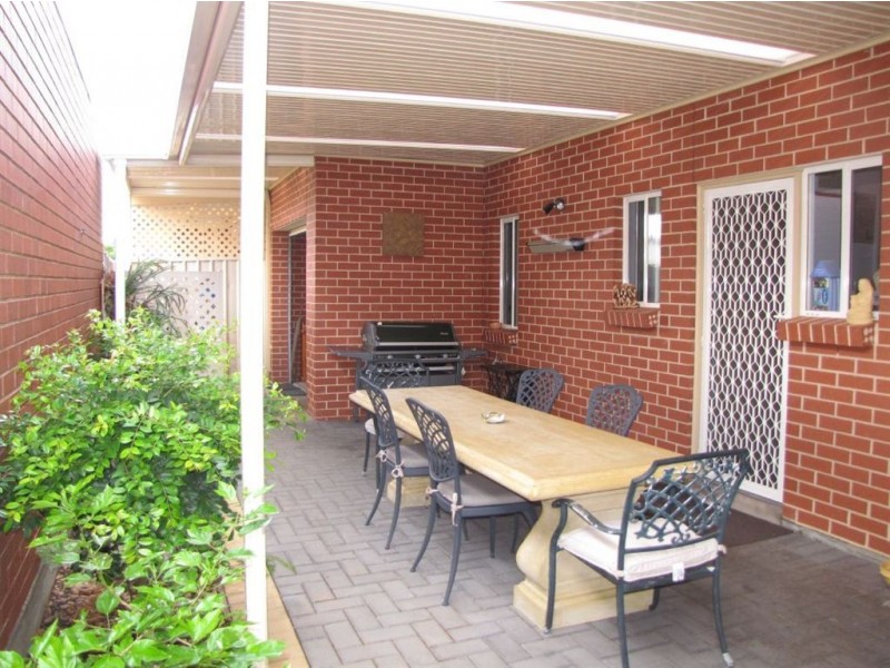 2/33 Raymond Avenue, Seaton SA 5023