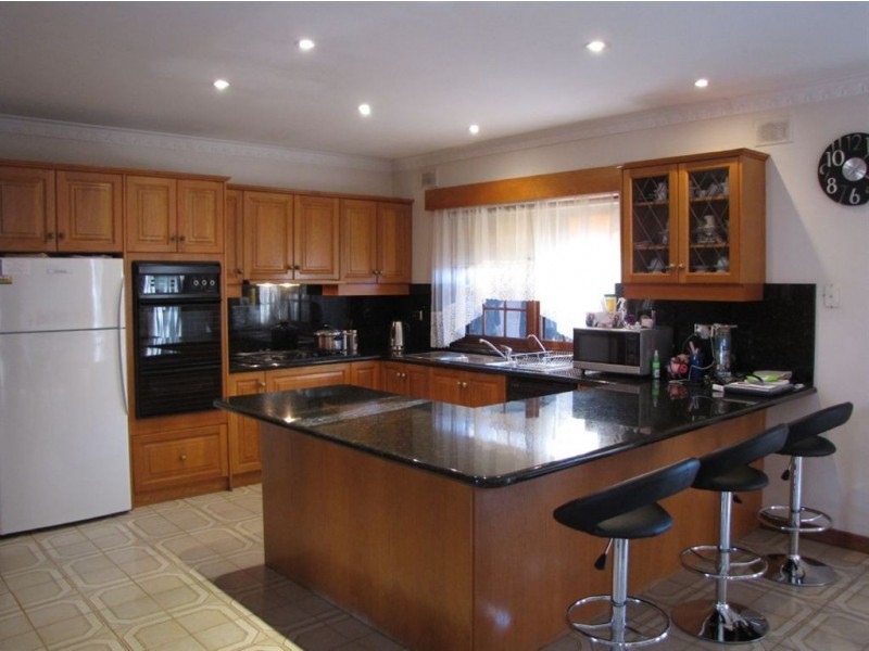15 Powell Court, West Lakes SA 5021