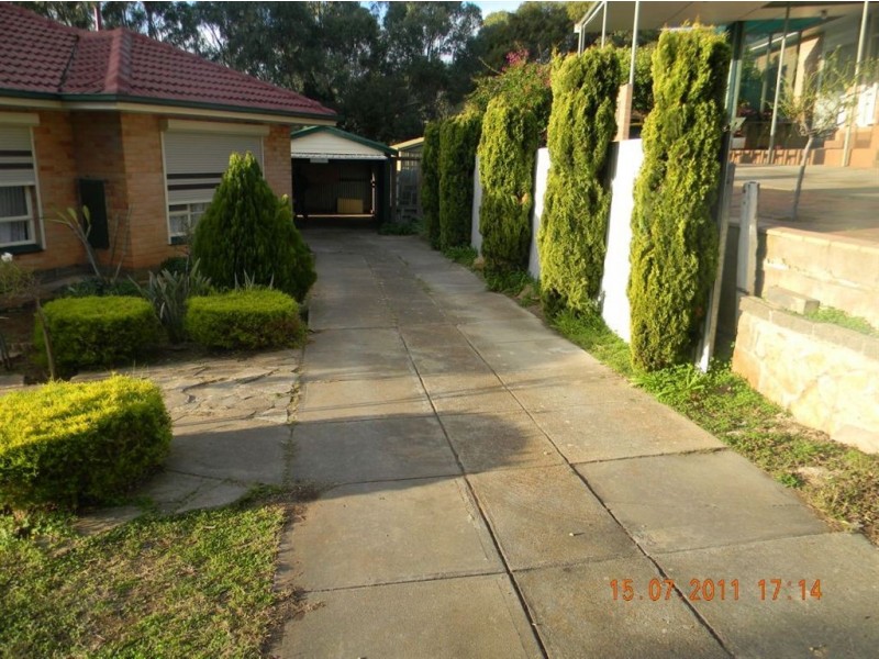 14 Frances Ave, Para Hills SA 5096