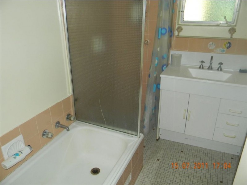 14 Frances Ave, Para Hills SA 5096