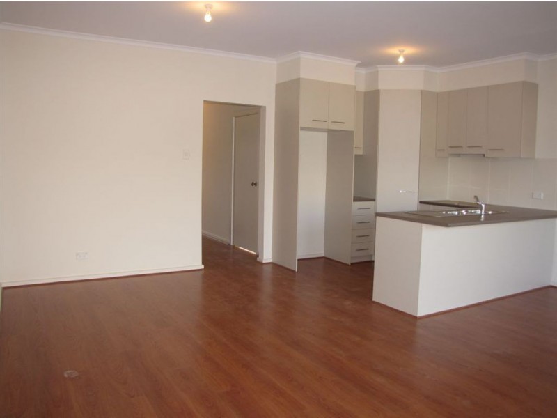 1 Woodmore St, Woodville North SA 5012