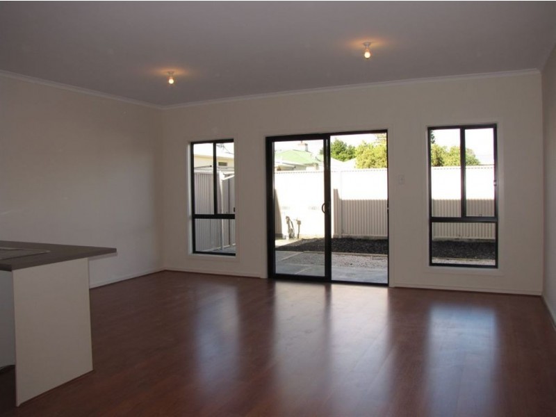 1 Woodmore St, Woodville North SA 5012