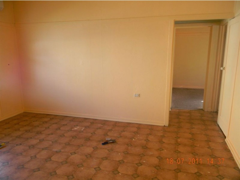 127 Hanson Rd, Woodville North SA 5012