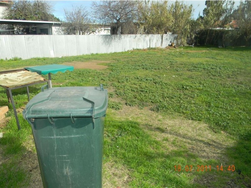 127 Hanson Rd, Woodville North SA 5012