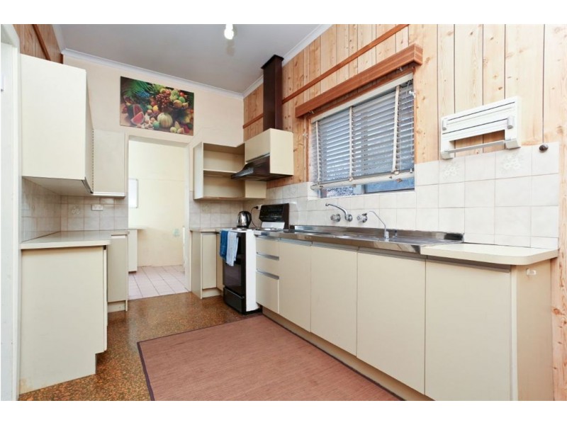 22 Tungara Avenue, Croydon Park SA 5008