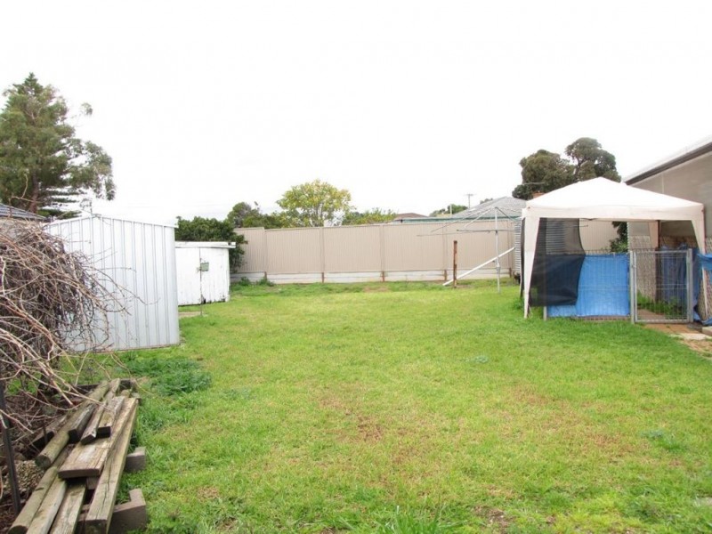 206 Hanson Road, Mansfield Park SA 5012