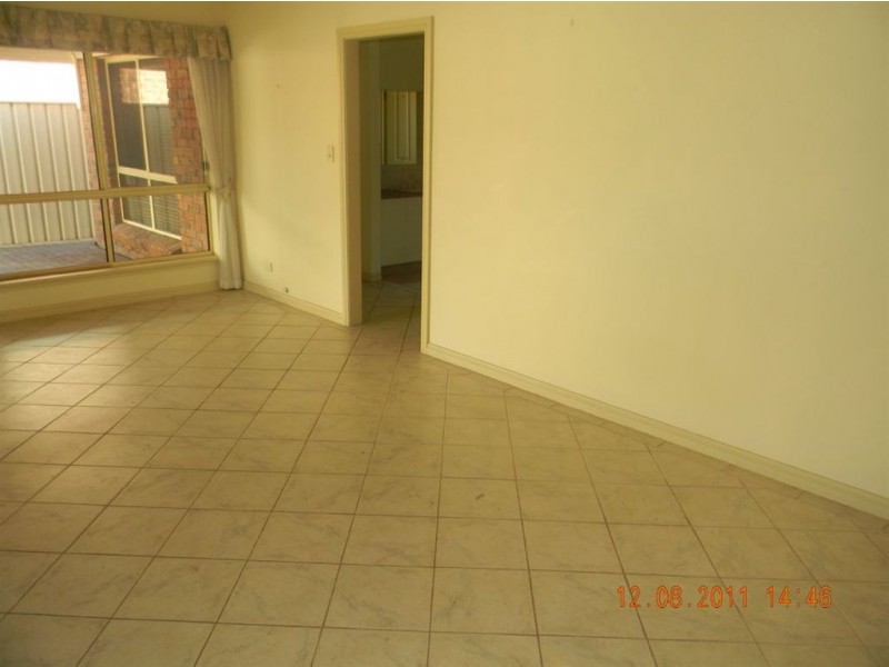 24 Brenthorpe Rd, Seaton SA 5023