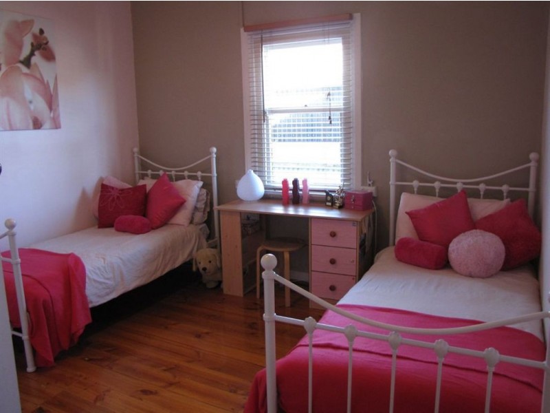 7 Manuel Street, Hendon SA 5014