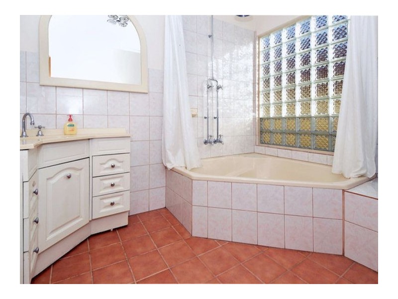 7 Manuel Street, Hendon SA 5014