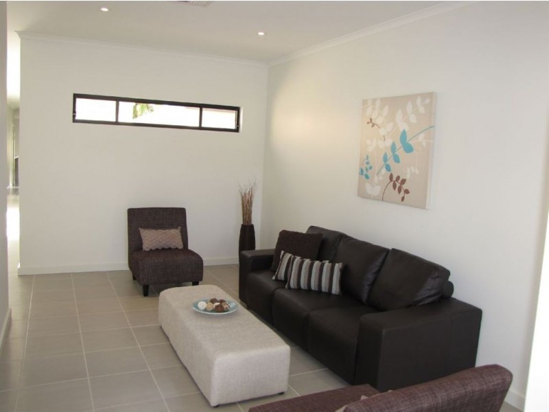 22b Stoneybrook Dr, Paradise SA 5075