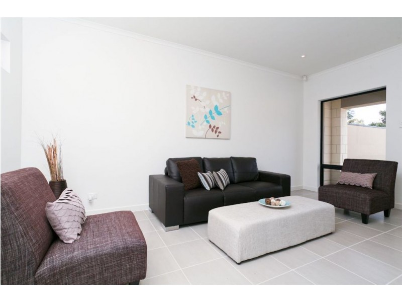 22b Stoneybrook Dr, Paradise SA 5075