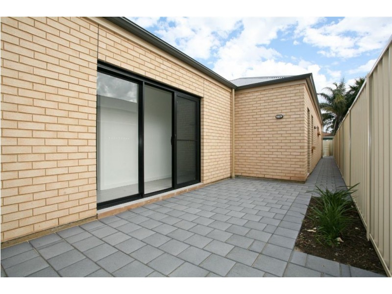 22b Stoneybrook Dr, Paradise SA 5075