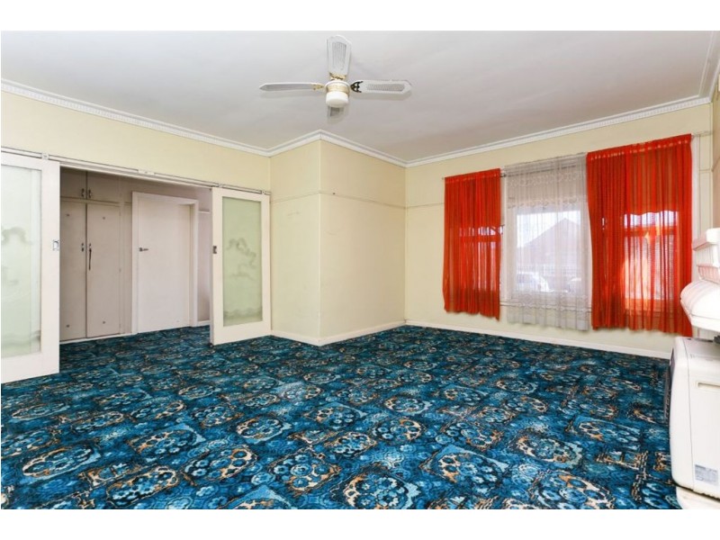 8a Grayson Street, Kilkenny SA 5009