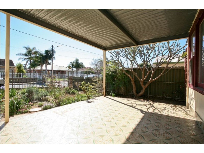 8a Grayson Street, Kilkenny SA 5009