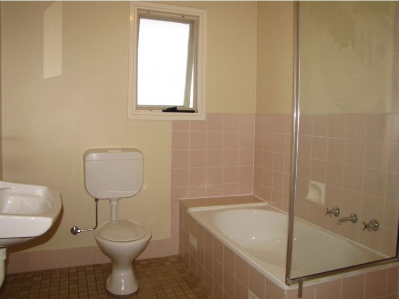 2/222 Hanson Road, Mansfield Park SA 5012