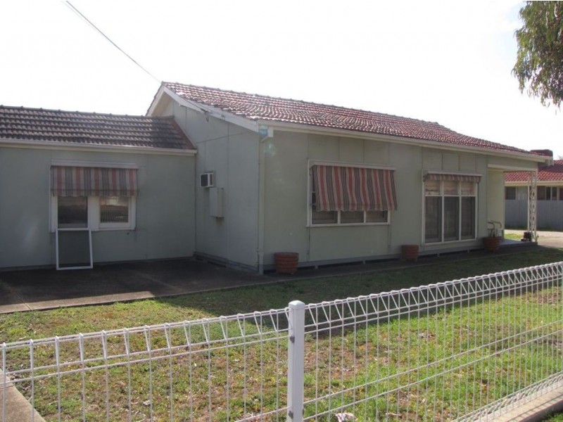 4 McEwin Street, Renown Park SA 5008