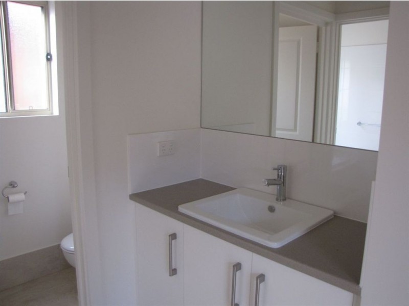 4 Heron Place, Seaton SA 5023