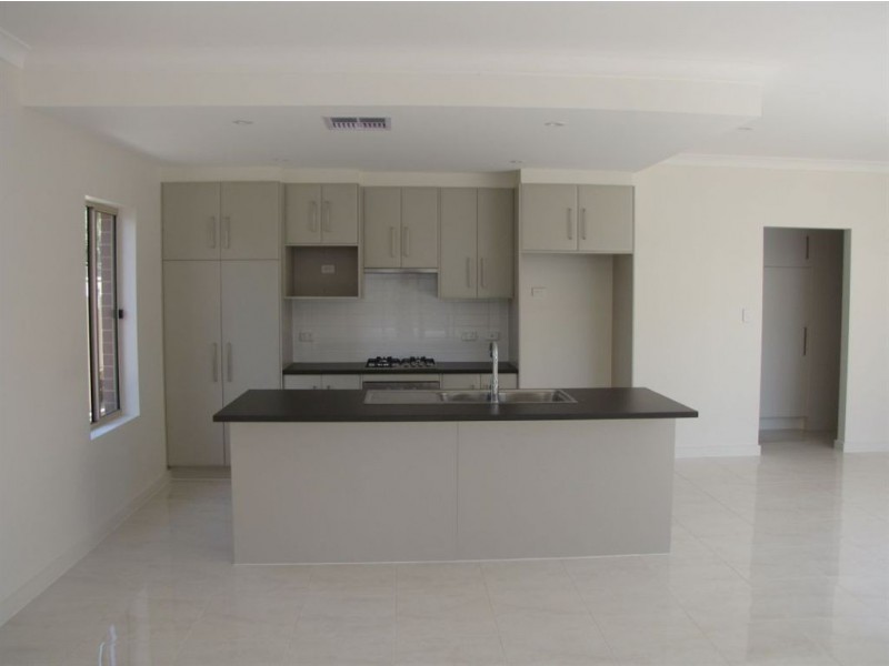 4a Heron Place, Seaton SA 5023