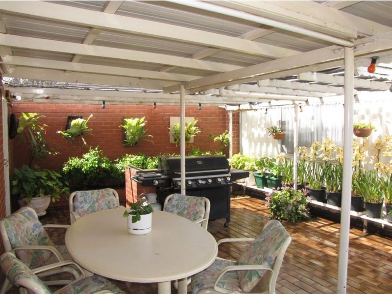 9 Fife Street, Woodville South SA 5011