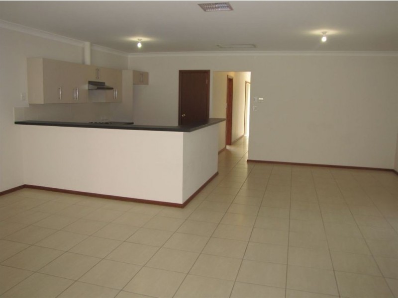 38a East Avenue, Beverley SA 5009