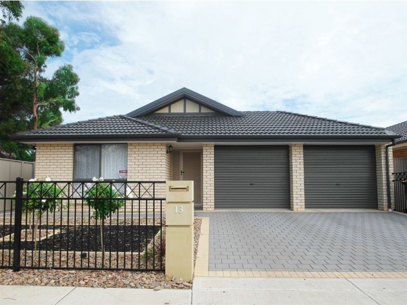13 Byron St, Mansfield Park SA 5012