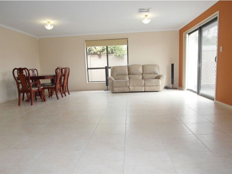 13 Byron St, Mansfield Park SA 5012