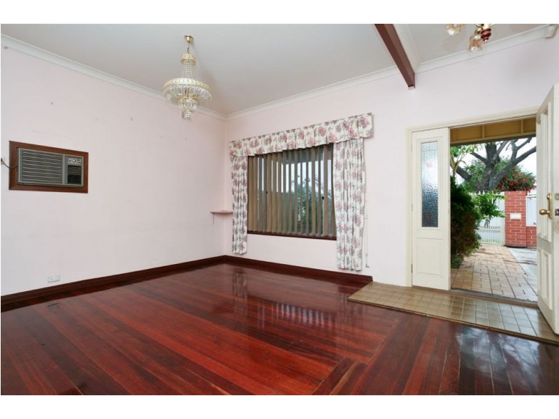32 Crossley Avenue, Croydon Park SA 5008