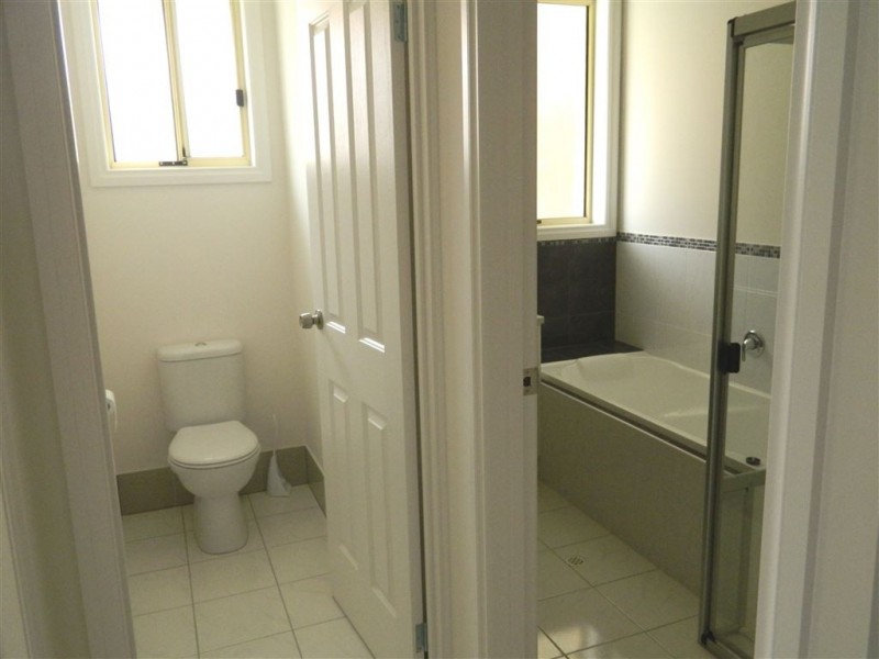 2 Central Court, Mansfield Park SA 5012