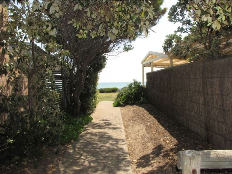 54 Sandpiper Place, West Lakes Shore SA 5020