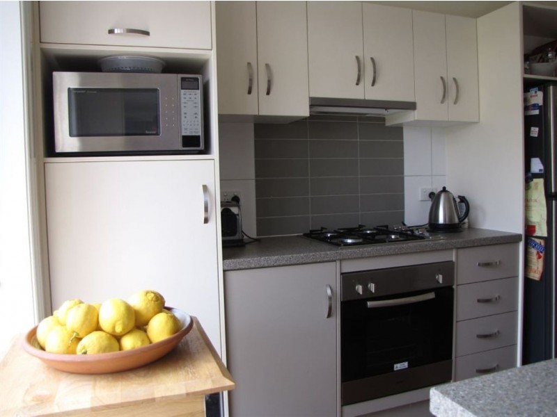 13A Hamley Cres, Mansfield Park SA 5012