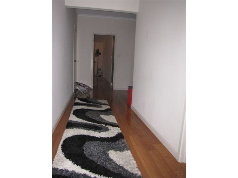 30 Broadwater Crescent, Mawson Lakes SA 5095