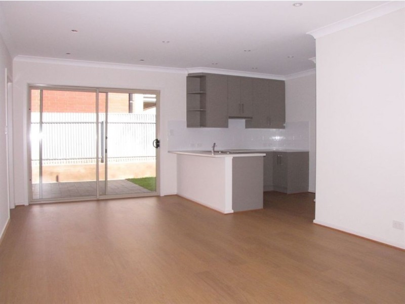 2 A, B, C Cradock Tce, Taperoo SA 5017