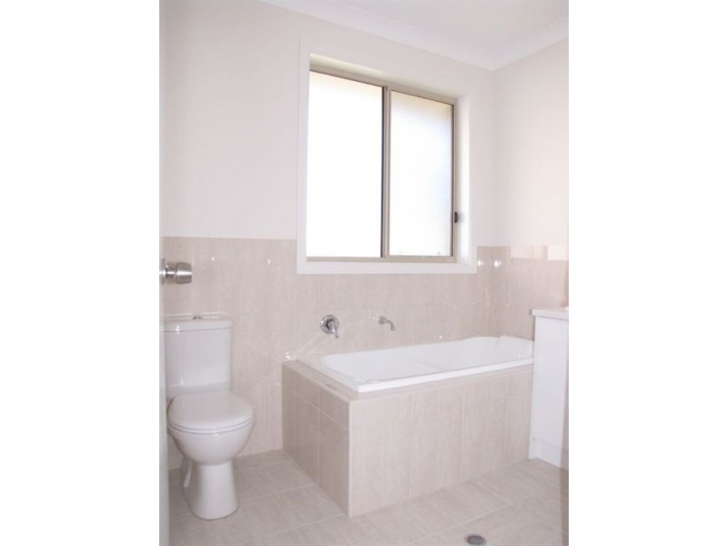 2 A, B, C Cradock Tce, Taperoo SA 5017