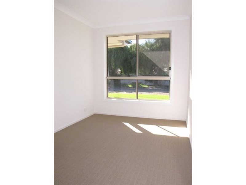 2 A, B, C Cradock Tce, Taperoo SA 5017