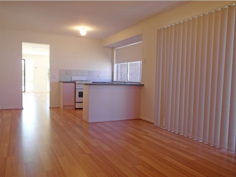 42 Rosewater Tce, Ottoway SA 5013