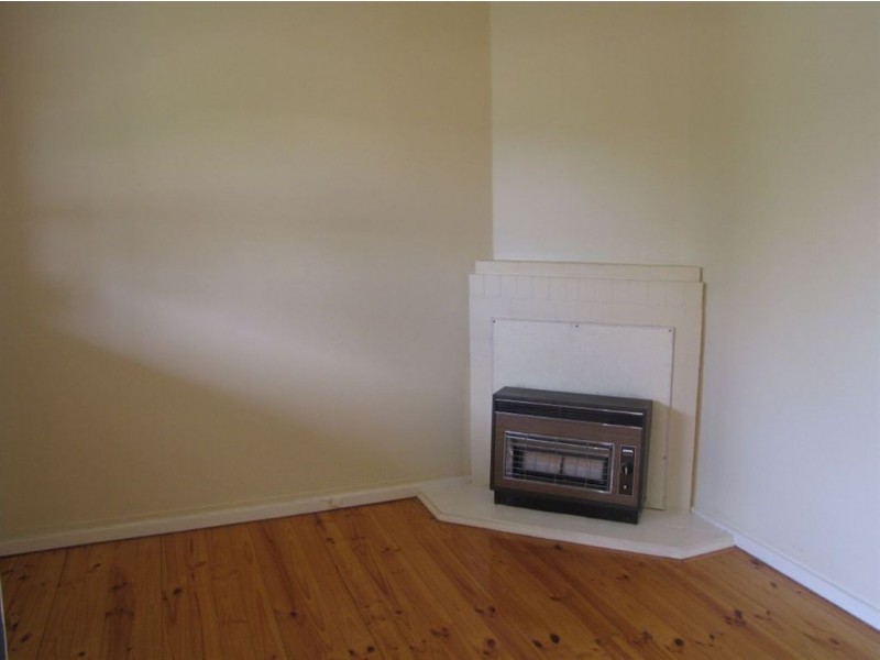 11 Oswald, Croydon Park SA 5008