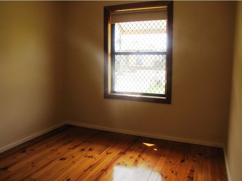 11 Oswald, Croydon Park SA 5008