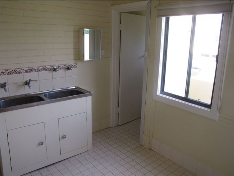 11 Oswald, Croydon Park SA 5008