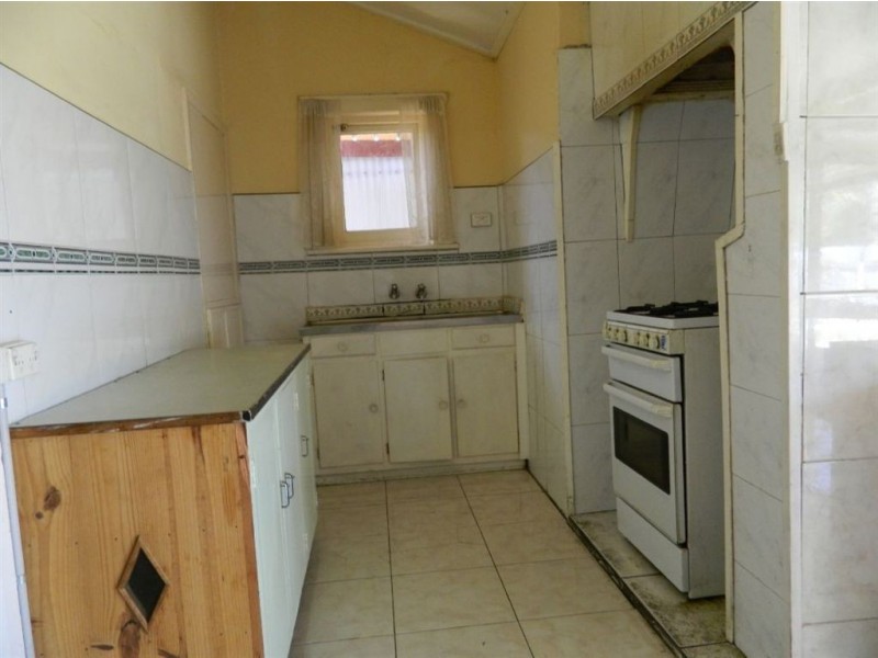 94 Torrens Road, Renown Park SA 5008