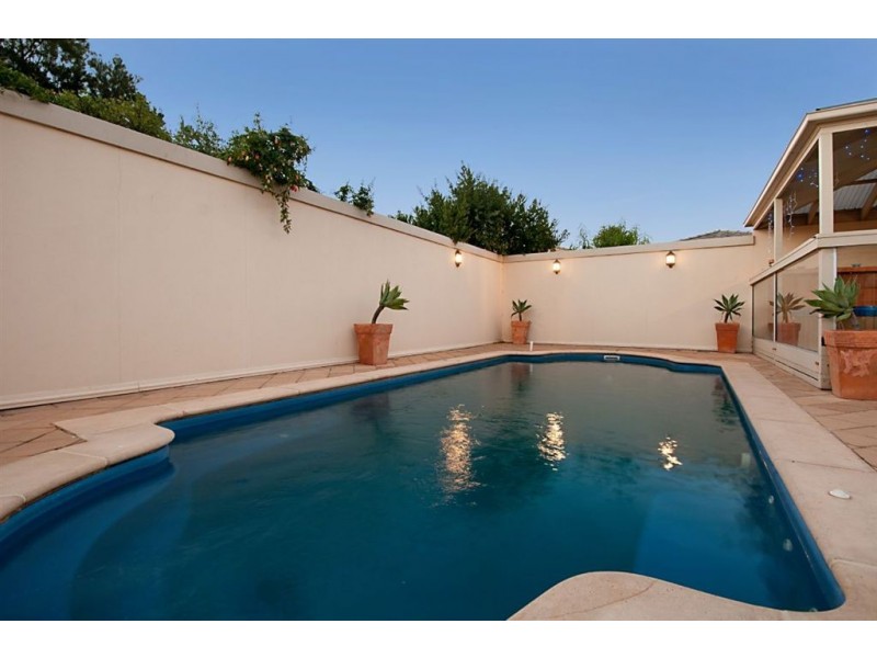 15 Robertson Road, Seaford SA 5169