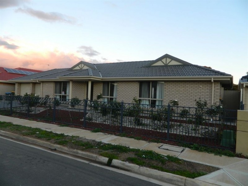 6 Moseley Street, Mansfield Park SA 5012