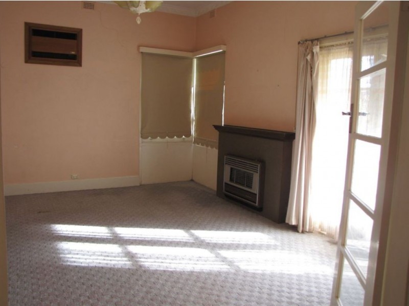 41 Glenrowan Road, Woodville South SA 5011