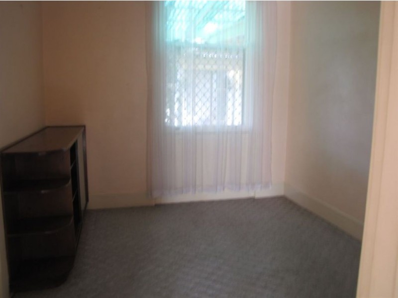 41 Glenrowan Road, Woodville South SA 5011