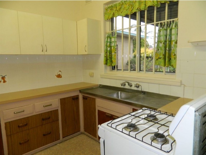 24 Lachlan Avenue, Woodville West SA 5011