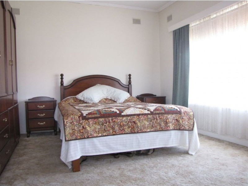 7 Starr St, Findon SA 5023