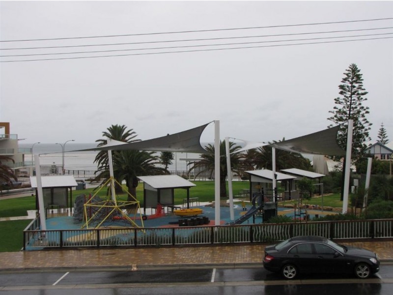 6B Grundy Terrace, Christies Beach SA 5165