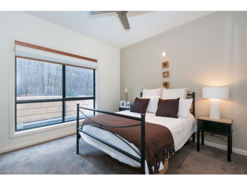 21a Boyd Crescent, West Lakes Shore SA 5020