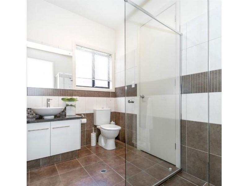 21a Boyd Crescent, West Lakes Shore SA 5020