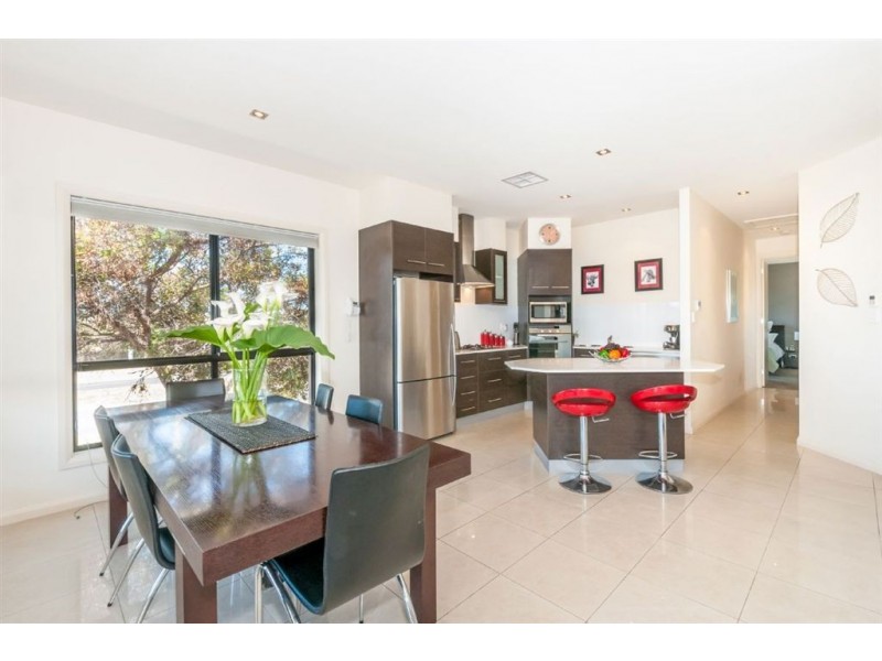 21a Boyd Crescent, West Lakes Shore SA 5020